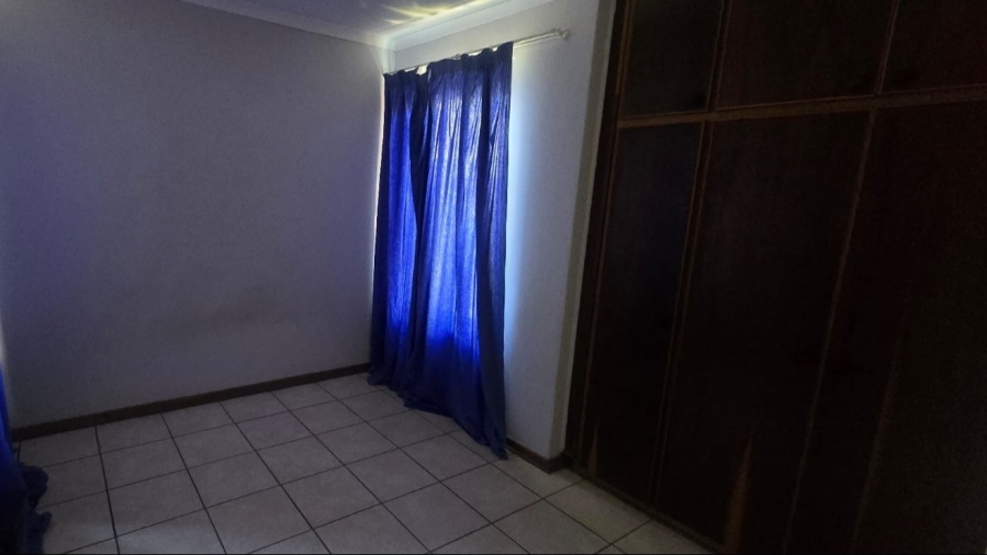 2 Bedroom Property for Sale in Koffiefontein Free State